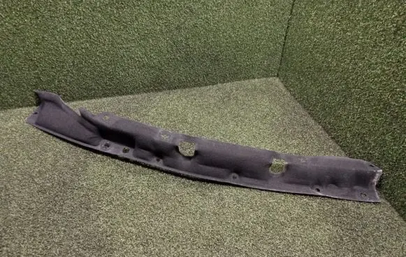 Porsche Cayenne (9Y0 9Y3) Heat shield in engine bay 