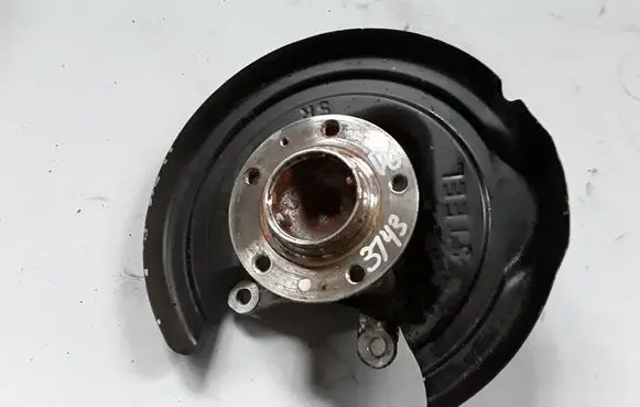 Opel Grandland X Rear wheel hub 9829261480