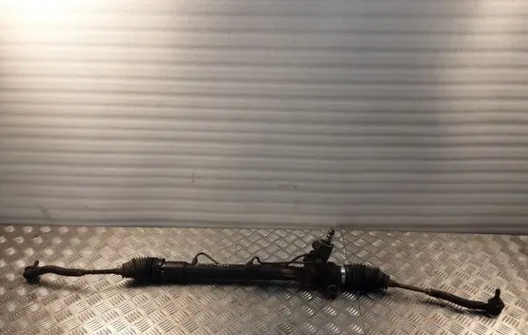 Toyota Yaris Steering rack 4Y194257
