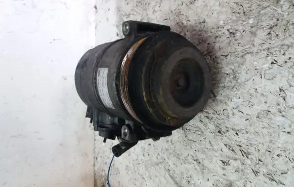 Mercedes-Benz E W210 Air conditioning (A/C) compressor (pump) 8FK351175511