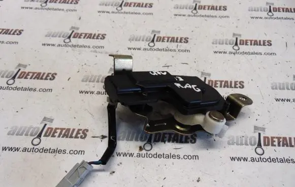 Honda CR-V Tailgate window lock/catch/latch 
