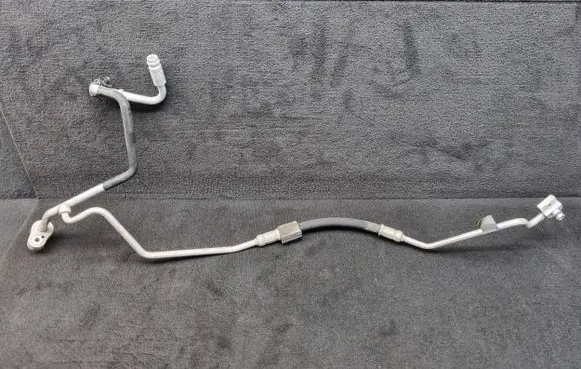 Audi Q7 4M Air conditioning (A/C) pipe/hose 4M1820720K 4M0816738M