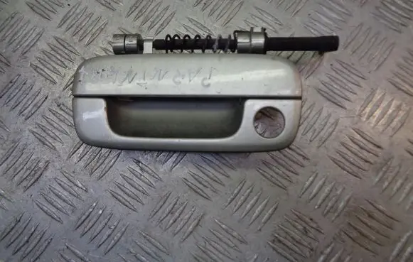 Peugeot Partner Front door interior handle