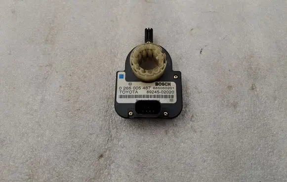 Toyota Avensis T250 Steering angle sensor 685060201 8924502020 0265005487