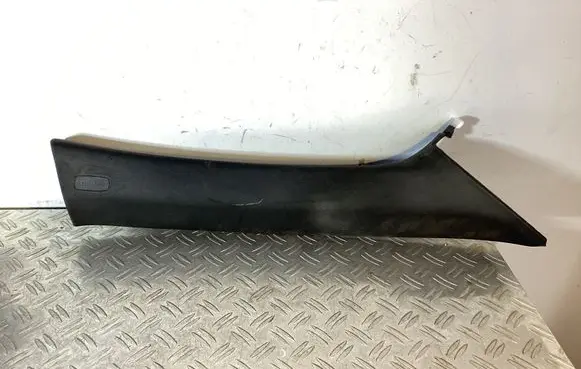Porsche Macan (95B) (C) pillar trim 95B867234F 95B867234
