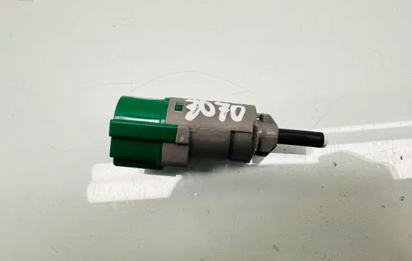 Citroen Jumpy Brake pedal sensor switch 9818232580