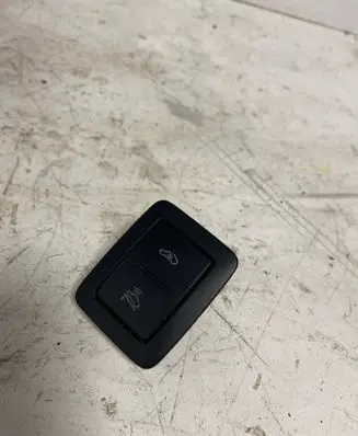 Skoda Octavia Mk2 (1Z) Alarm switch 1T0962109