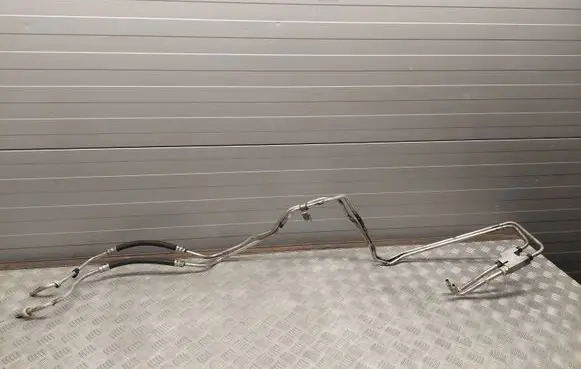 Dodge Durango III Gearbox oil cooler pipe/hose 68210018AA