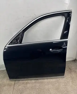 BMW X7 G07 Front door