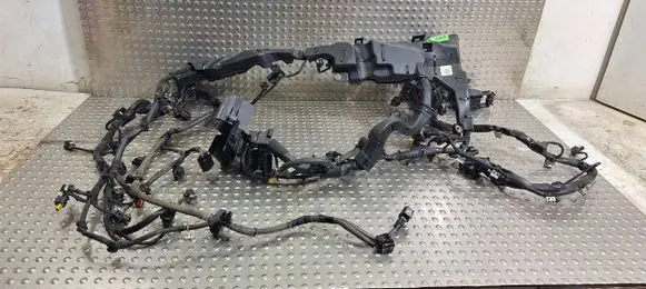 Mercedes-Benz C AMG W205 Engine installation wiring loom A1771591025 A1771591325