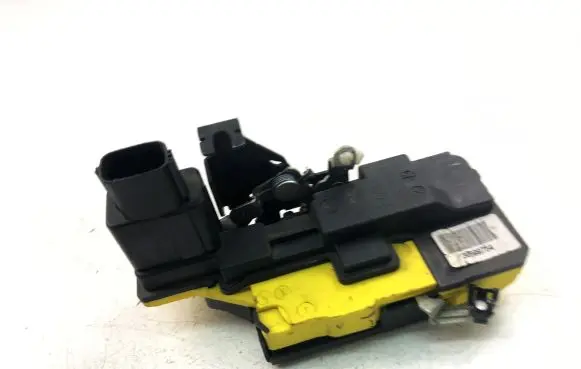 Volvo XC90 Coupe door lock (next to the handle) 30699754