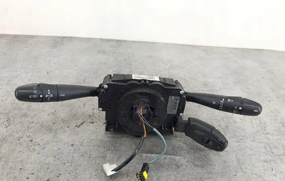Peugeot 207 Wiper turn signal indicator stalk/switch 