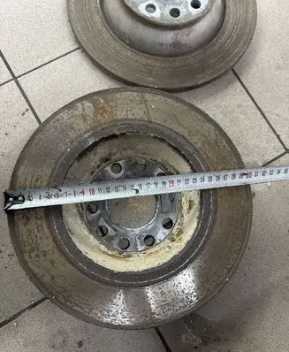 Audi A6 S6 C6 4F Rear brake disc