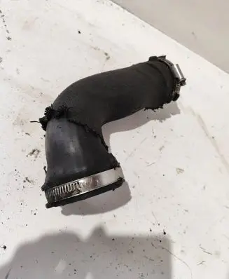 Audi A4 S4 B6 8E 8H Intercooler hose/pipe