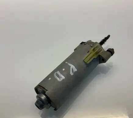 Mercedes-Benz CLS C219 Seat adjustment motor 0130002624 P01215801 050905S