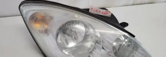 KIA Ceed Headlight/headlamp 921021H000 00954702 080429070246