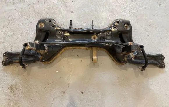 Skoda Rapid (NH) Front subframe 6R0407151F 6R0407152F 174895