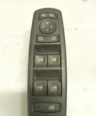 Renault Laguna III Electric window control switch 809610006r