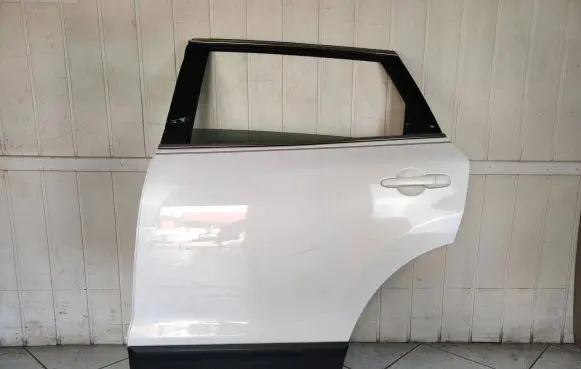 Mazda CX-9 Rear door