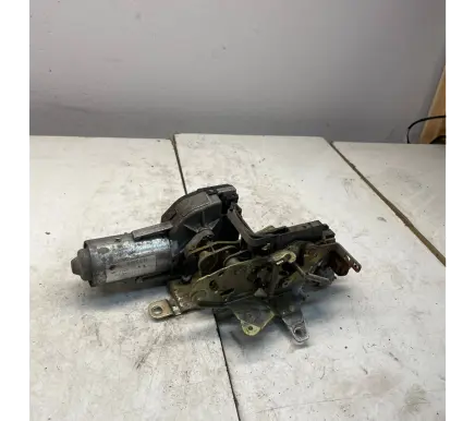 Mercedes-Benz E W210 Tailgate/trunk/boot lock/catch/latch A2107400536