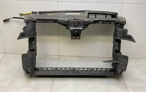 Volkswagen Scirocco Radiator support slam panel 