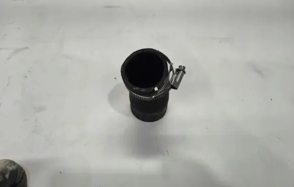 Audi Q3 8U Coolant pipe/hose 