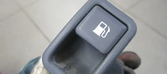 Hyundai Santa Fe Fuel tank opening switch 935552B000