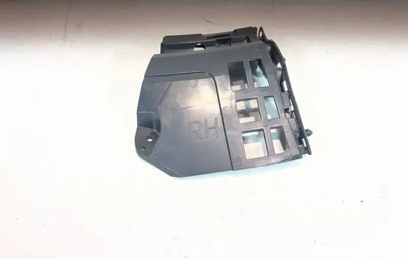 Volvo XC40 Front bumper mounting bracket 31455243