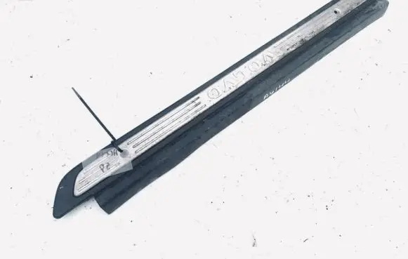 Volvo S40, V40 Front sill trim cover 30818425 30818421