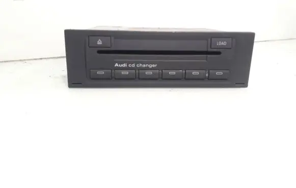 Audi A4 S4 B7 8E 8H CD/DVD changer 8E0035111D
