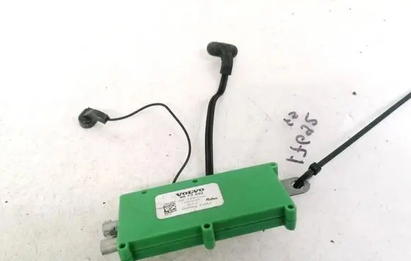 Volvo S40 Antenna control unit 8673492 13002000