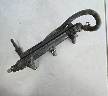 Seat Ibiza III (6L) Fuel main line pipe 03e133320 03e906031