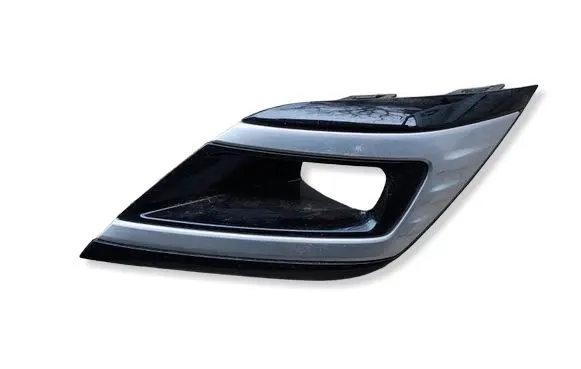 Mitsubishi Outlander Front fog light trim/grill 6400J304