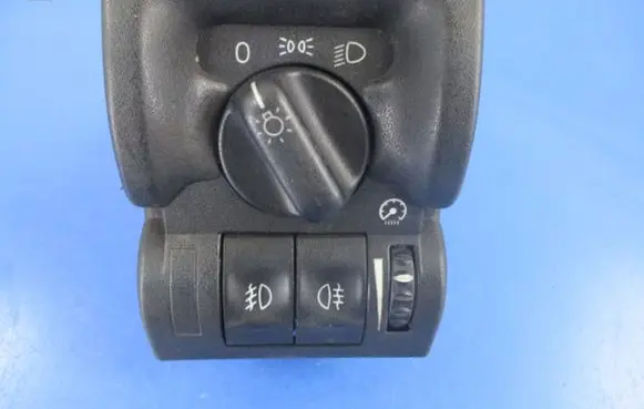 Opel Vectra B Other devices 90504968