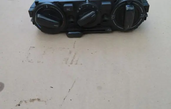 Volkswagen Up Climate control unit 1ST820045P