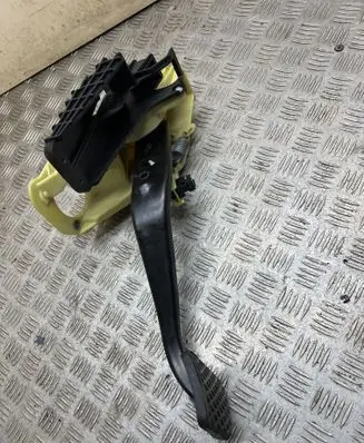 BMW 7 F01 F02 F03 F04 Brake pedal 9144253