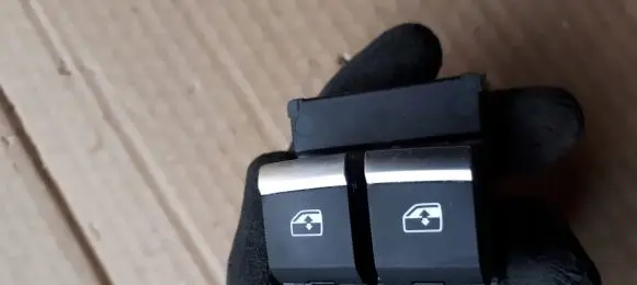Audi A5 Electric window control switch 8W0959851F
