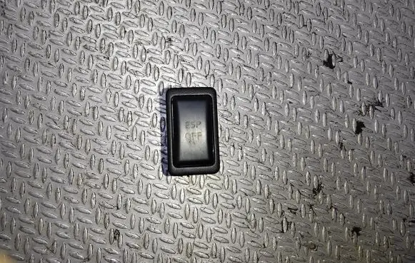 Nissan Primera ESP (stability program) switch 