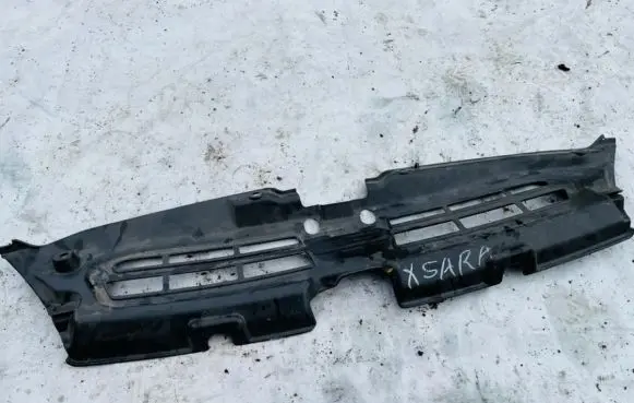 Citroen Xsara Front grill 9636764480