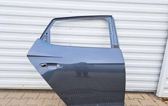 Seat Leon (5F) Rear door 5F4833580