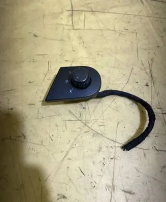 Seat Ibiza III (6L) Wing mirror switch