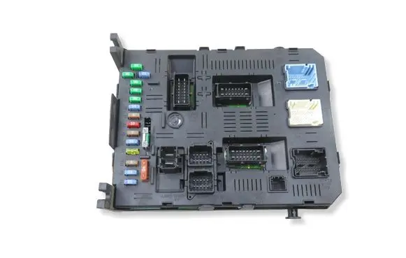 Peugeot 307 Comfort/convenience module 9660105680