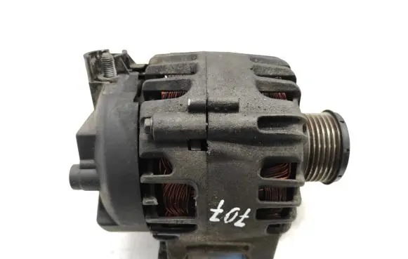 Mazda 2 Generator/alternator 8V2110300AB TG12C038