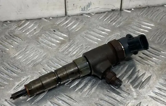 Ford Focus Fuel injector 0445110340