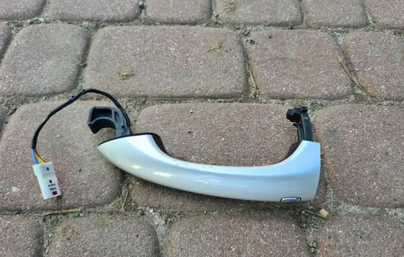 Opel Insignia B Front door exterior handle