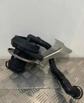 Audi A8 S8 D4 4H Secondary air pump 07L959231C 07L959253B 4H0906617H
