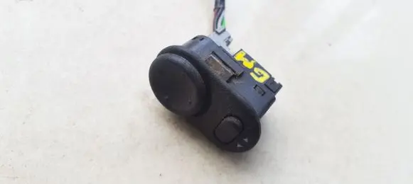 Opel Zafira A Wing mirror switch 09175161