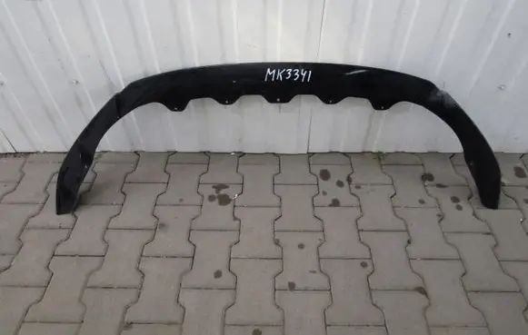 Front bumper lip