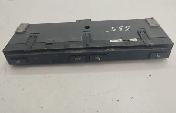 BMW 5 E60 E61 Seat heating switch 6952479