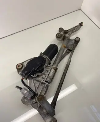Mitsubishi Grandis Front wiper linkage and motor 395A 34826